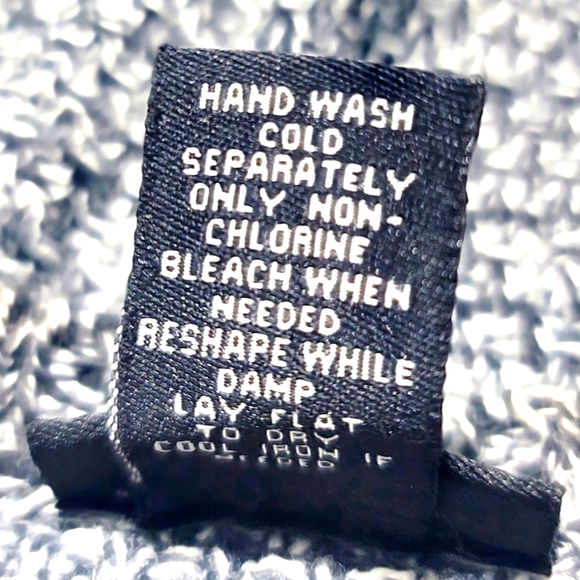 Rue21 Women Pullover Sweater Woven Black w/Silver Size L - Picture 10 of 10